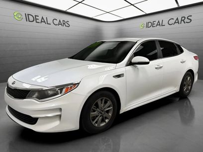 Used 2016 Kia Optima LX w/ Technology Package