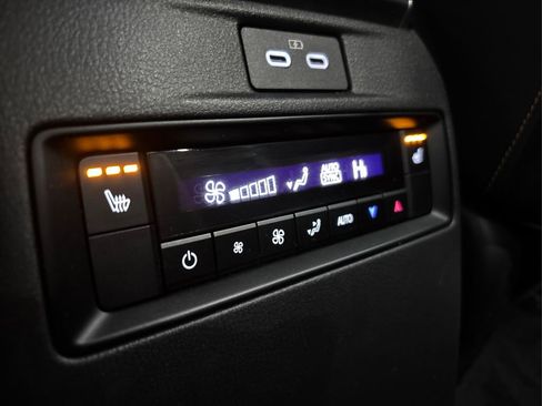 Used 2024 MAZDA CX-90 Plug-In Hybrid w/ Premium Plus AWD/4WD image 41