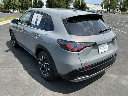 Used 2026 Honda HR-V EX-L image 8