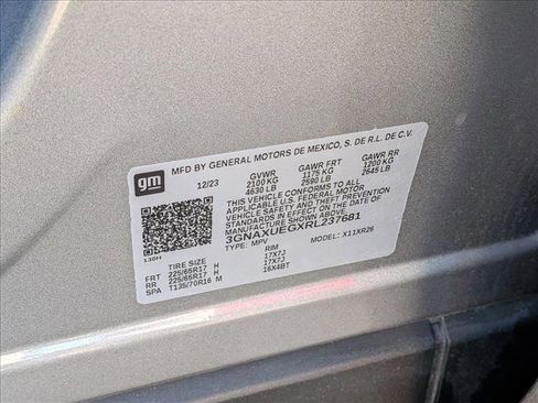 Used 2024 Chevrolet Equinox LT image 24