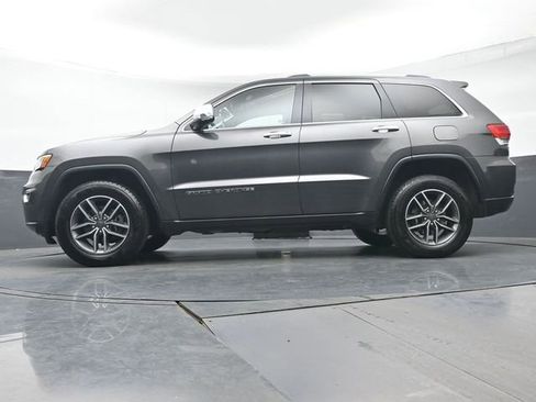 Used 2019 Jeep Grand Cherokee Limited image 33