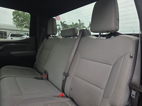 Used 2025 Chevrolet Silverado 1500 LT RWD image 14
