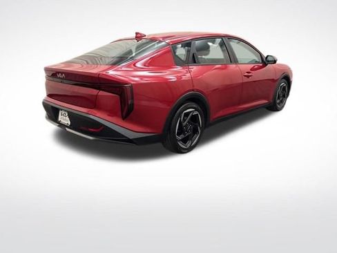 Certified 2025 Kia K4 EX FWD image 5