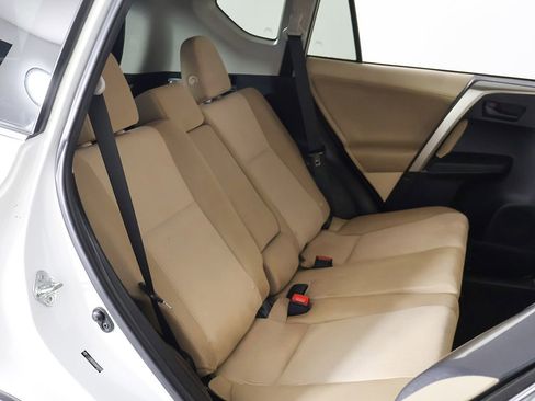 Used 2013 Toyota RAV4 LE FWD image 23