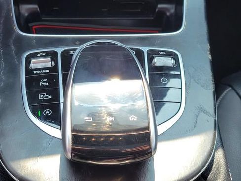 Used 2018 Mercedes-Benz E 400 4MATIC Sedan image 29