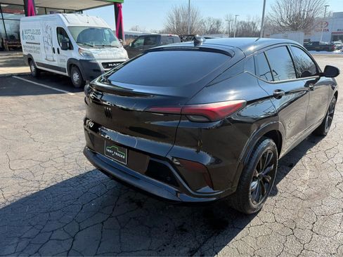 Used 2026 Buick Envista Sport Touring w/ Convenience II Package image 8