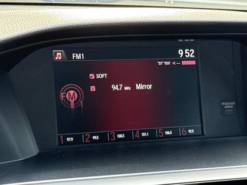 Used 2017 Honda Accord Sport image 17