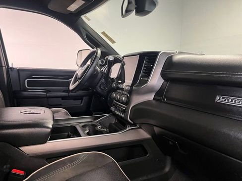 Used 2021 RAM 2500 Laramie AWD/4WD image 11