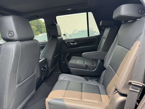 Used 2023 Chevrolet Tahoe LT w/ LT Signature Plus Package AWD/4WD image 14