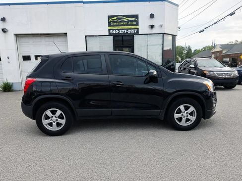 Used 2015 Chevrolet Trax LS AWD/4WD image 7