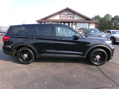 Used 2022 Ford Explorer 4WD Police Interceptor image 2