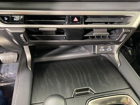 Used 2024 Lexus RX 350 AWD image 22