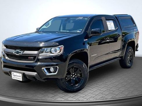 Used 2018 Chevrolet Colorado Z71 AWD/4WD image 1