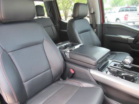 Used 2023 Ford F150 Lariat w/ Trailer Tow Package RWD image 8