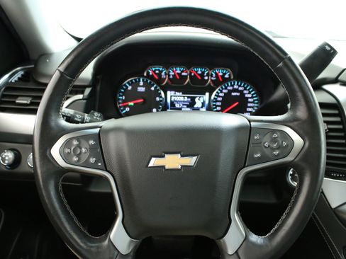 Used 2018 Chevrolet Tahoe LT w/ Luxury Package AWD/4WD image 13