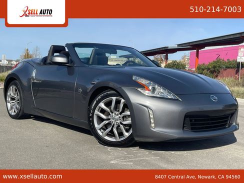 Used 2014 Nissan 370Z Roadster RWD image 1
