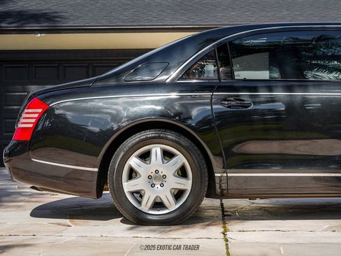 Used 2009 Maybach 62 image 10