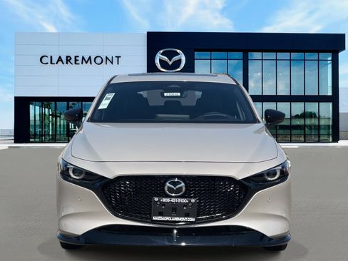 New 2026 MAZDA MAZDA3 Hatchback w/Premium Plus Pkg image 2