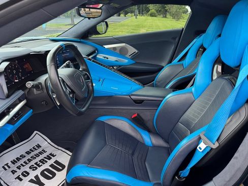 Certified 2021 Chevrolet Corvette Stingray Premium Cpe w/ Z51 Performance Package RWD image 17