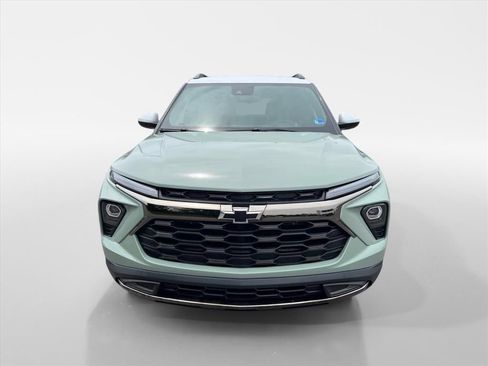 Used 2025 Chevrolet TrailBlazer ACTIV FWD image 7