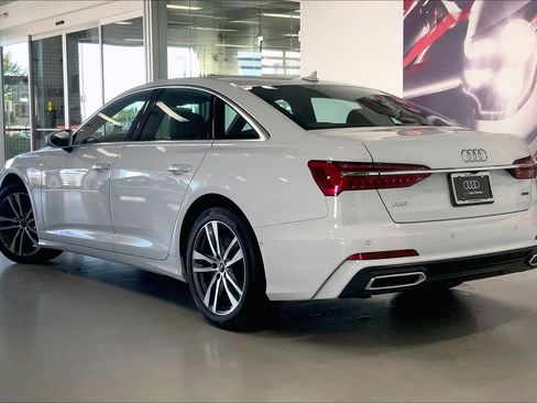 Used 2021 Audi A6 Premium Plus w/ Premium Plus Package image 4