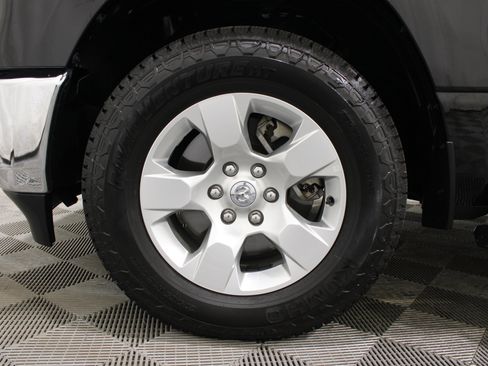 Used 2021 RAM 1500 Big Horn AWD/4WD image 34