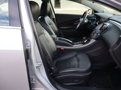 Used 2013 Buick LaCrosse Touring image 22