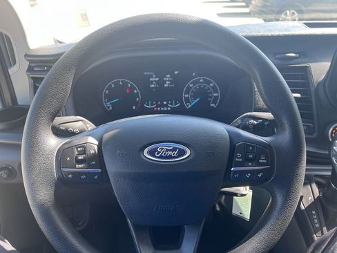 Certified 2025 Ford Transit 250 Low Roof w/ Exterior Upgrade Package RWD image 21
