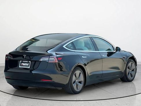 Used 2020 Tesla Model 3 Standard Range Plus RWD image 2