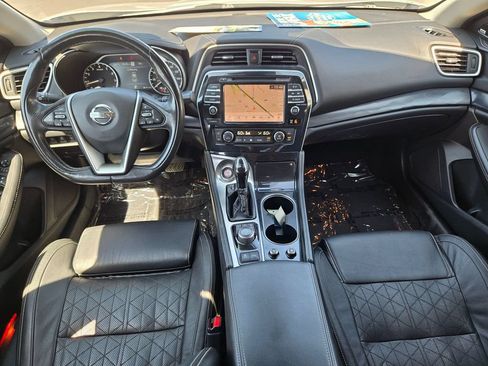 Used 2020 Nissan Maxima Platinum w/ Sport Mat Group FWD image 9