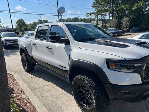 Used 2025 RAM 1500 RHO w/ RHO Level 1 Equipment Group AWD/4WD image 4