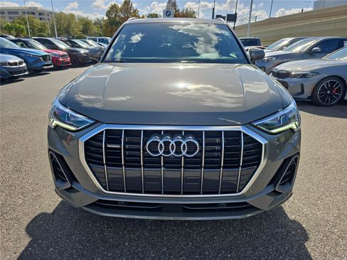 Used 2024 Audi Q3 2.0T Premium Plus image 2