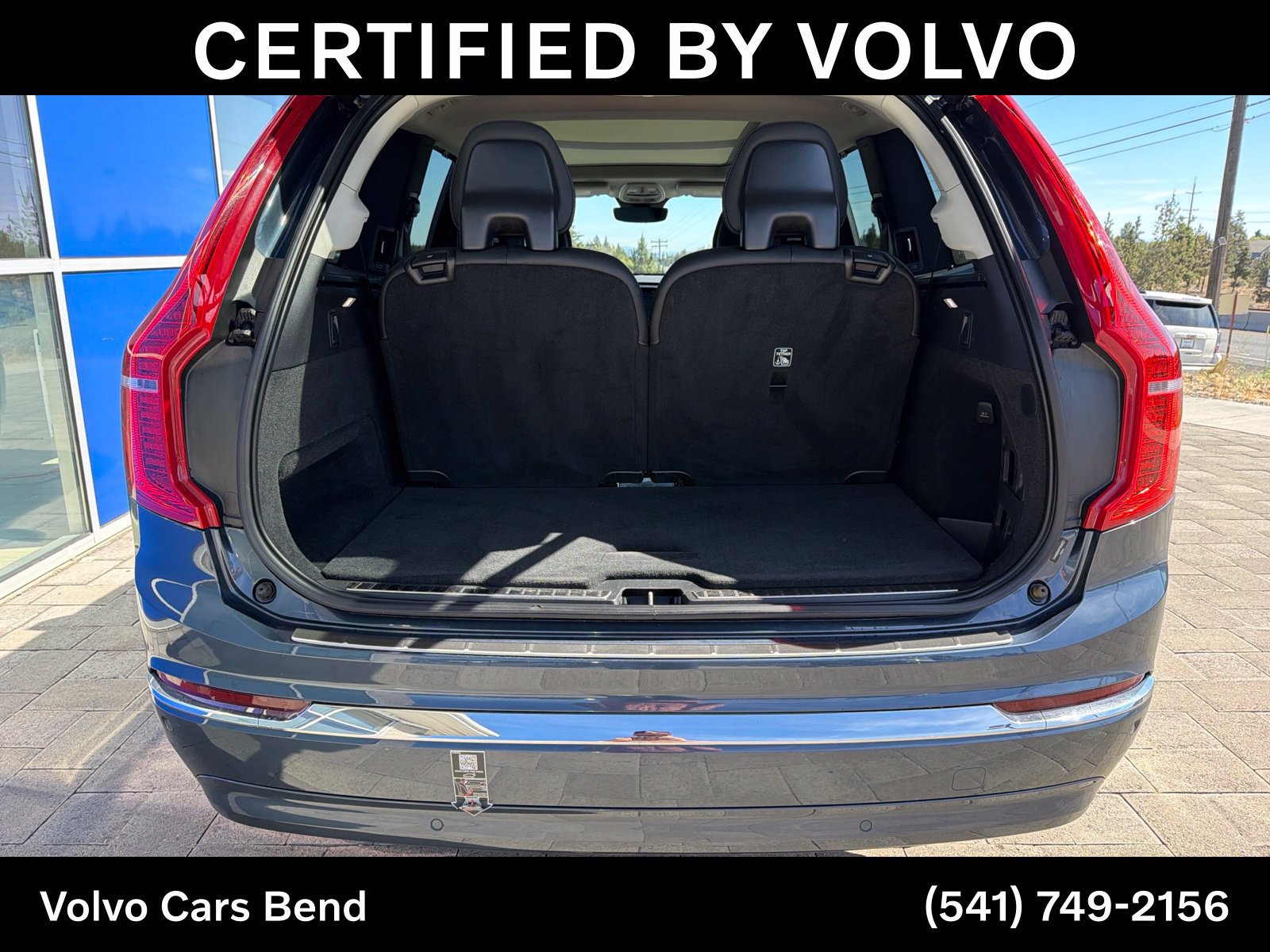 Used 2023 Volvo XC90 T8 Ultimate w/ Protection Package Premier AWD/4WD image 9