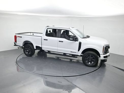 New 2026 Ford F250 XL w/ STX Appearance Package AWD/4WD image 39
