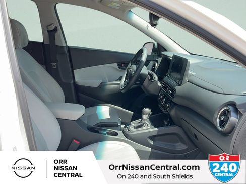 Used 2023 Hyundai Kona SEL w/ Cargo Package FWD image 11