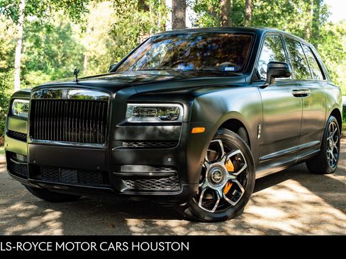 Used 2023 Rolls-Royce Cullinan Black Badge w/ Leather Finishing Pack image 1
