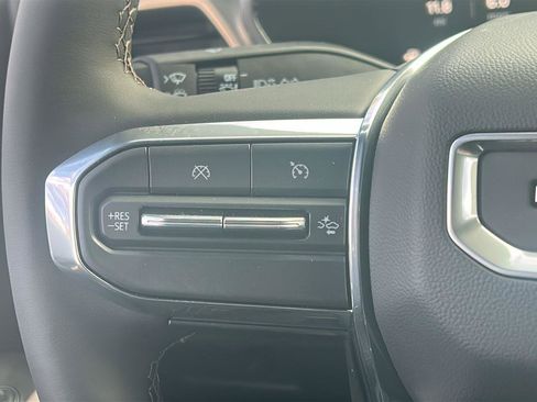 New 2026 GMC Canyon Denali image 18