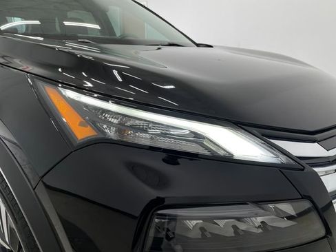 Used 2024 Nissan Rogue SL image 31