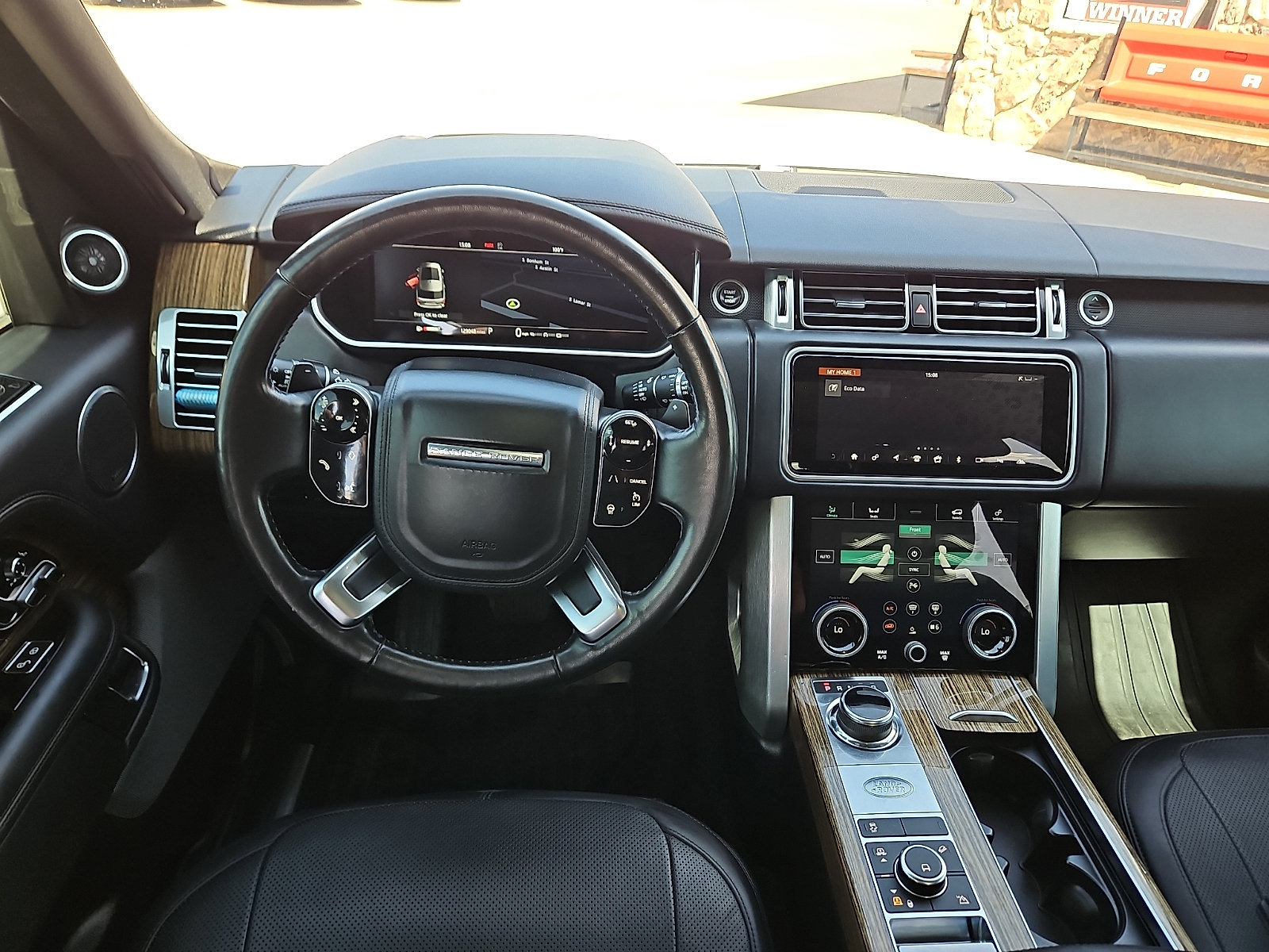 Used 2018 Land Rover Range Rover HSE AWD/4WD image 7