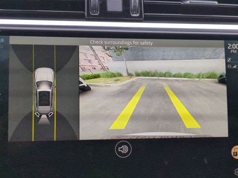 Used 2024 Jaguar F-PACE R-Dynamic S image 21