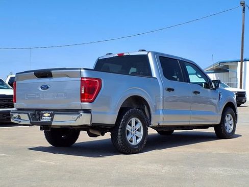 Used 2021 Ford F150 XLT w/ Equipment Group 301A Mid image 4