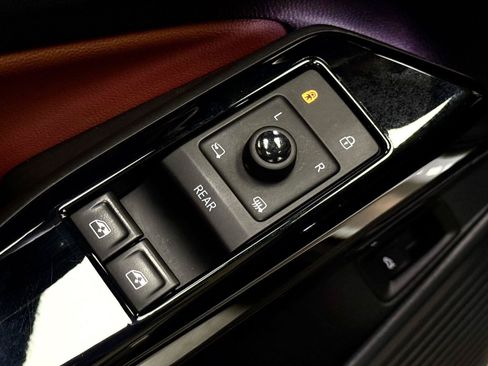 Used 2022 Volkswagen ID.4 Pro S RWD image 13