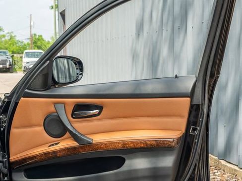 Used 2009 BMW 335i Sedan RWD image 41