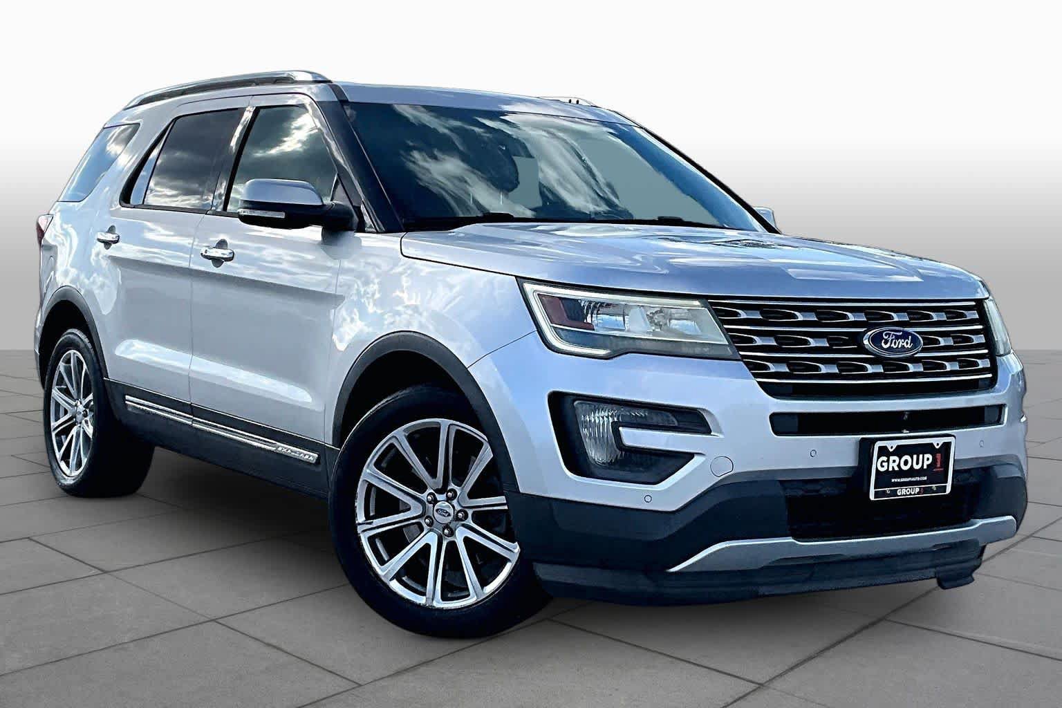 Used 2016 Ford Explorer Limited AWD/4WD image 3