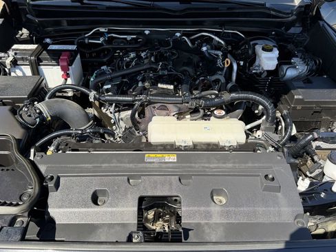 Used 2024 Toyota Tacoma TRD Sport image 30