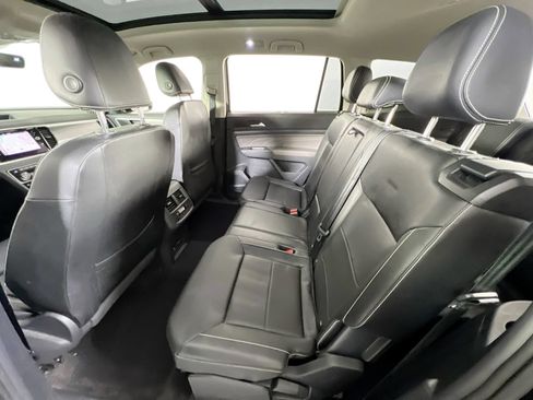 Used 2022 Volkswagen Atlas SEL R-Line image 24