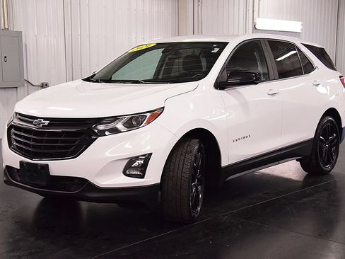 Used 2021 Chevrolet Equinox LT AWD/4WD image 3
