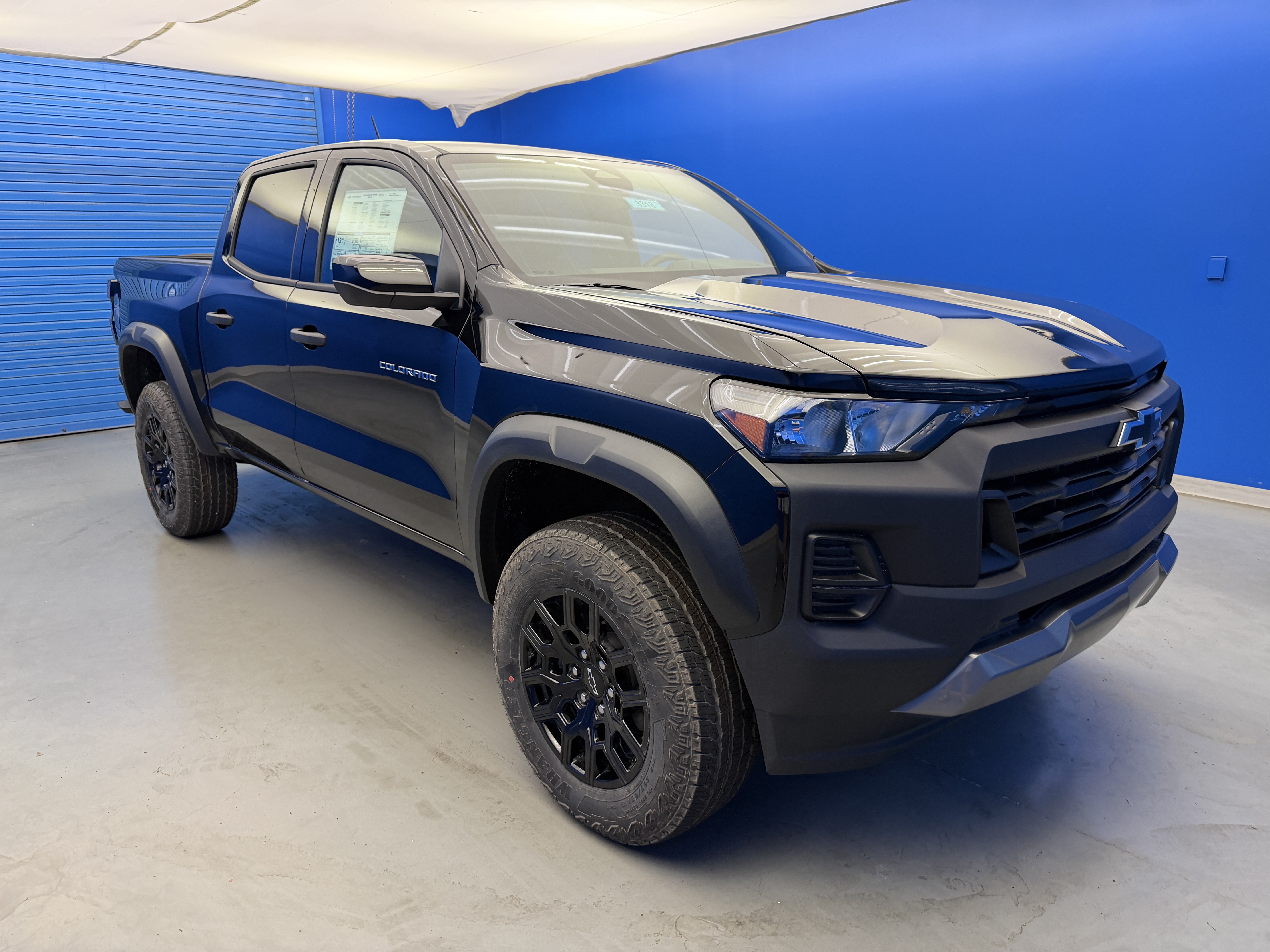 New 2026 Chevrolet Colorado Trail Boss AWD/4WD image 2