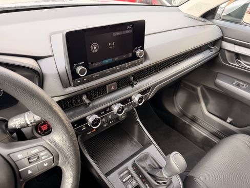 Certified 2024 Honda CR-V EX image 17
