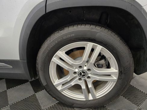 Used 2022 Mercedes-Benz GLA 250 4MATIC w/ Premium Package Lite image 19